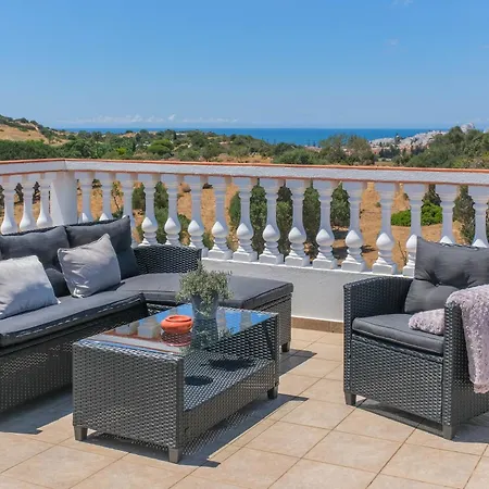 Casa Luisandra Boutique Bed & Breakfast