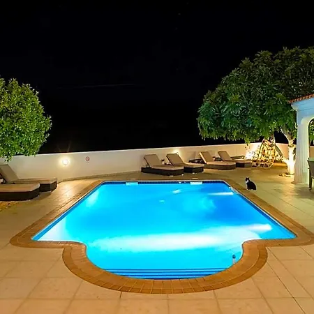 Casa Luisandra Boutique Bed & Breakfast Luz