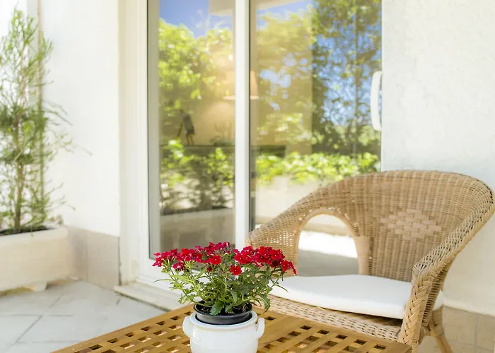 Casa Luisandra Boutique Bed & Breakfast Luz