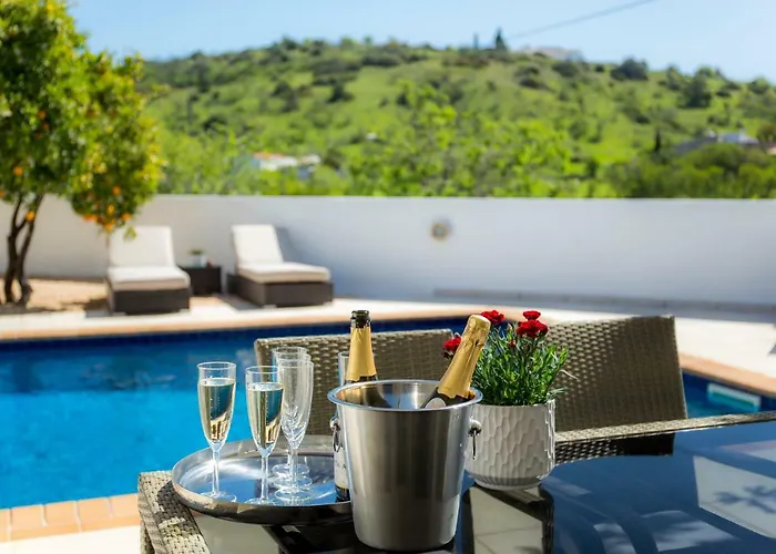 Casa Luisandra Boutique Bed & Breakfast 4*